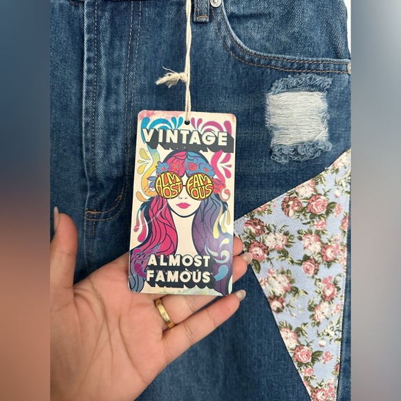 High rise ribbed jeans with coloured trendy patches (Brand new) - Picture 5 of 8